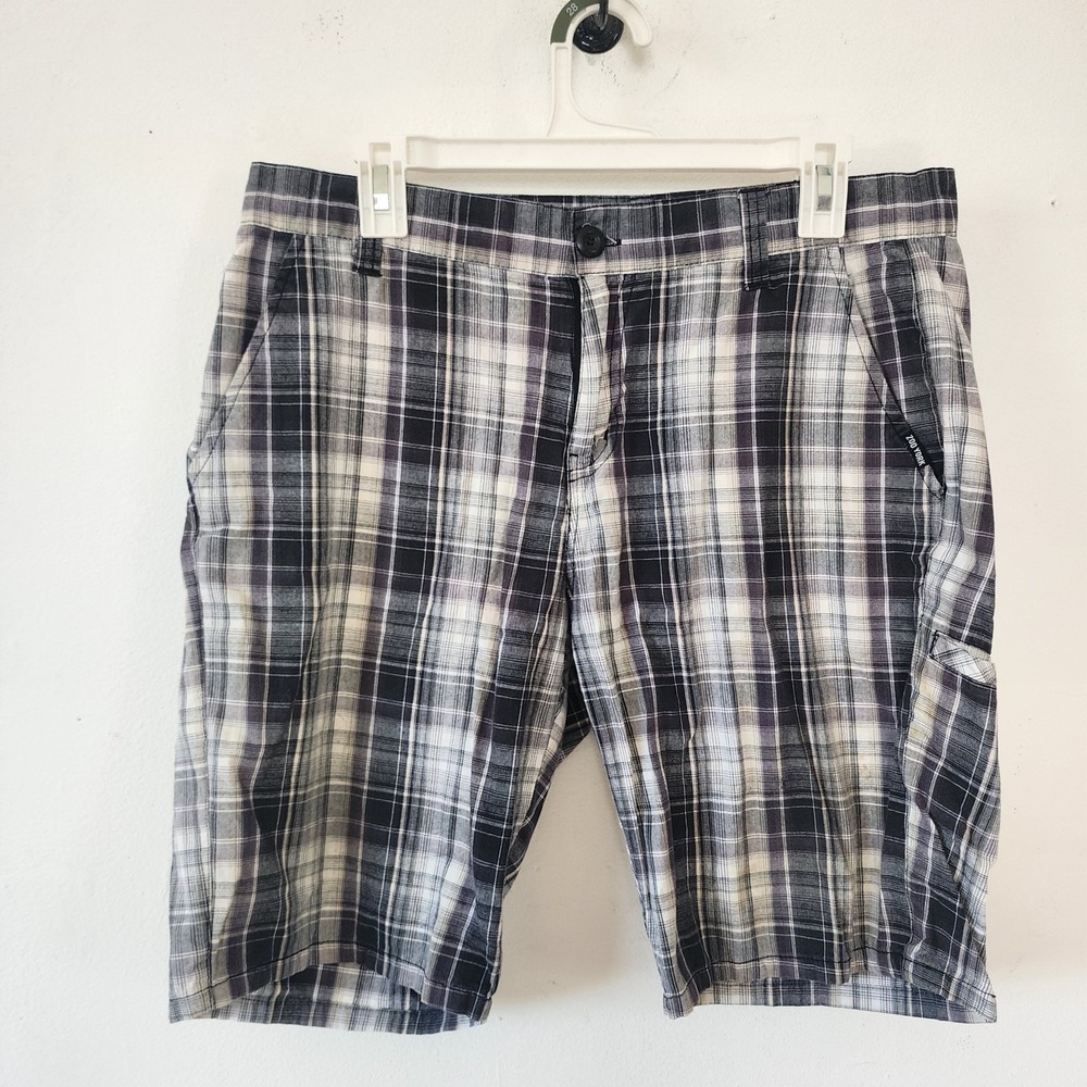 Y2K Vintage Mens Zoo York Plaid Black White Shorts 34